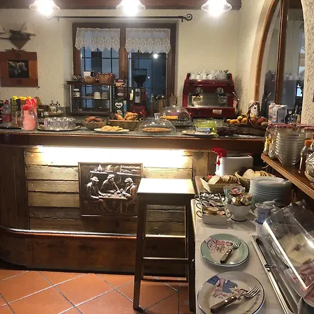 מלון Maison Laurent