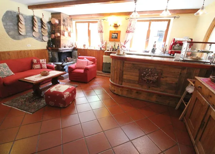 Hotell Maison Laurent 3*