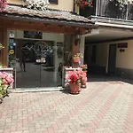 Maison Laurent Ξενοδοχείο 3*