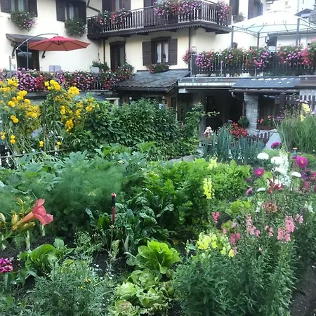 Maison Laurent Hotel 3*