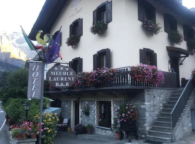 Maison Laurent 3* 库马约尔